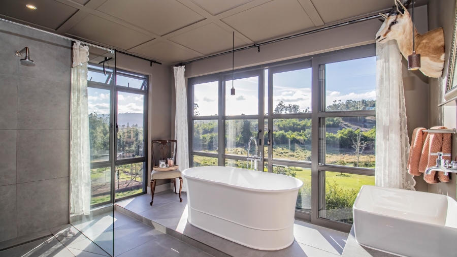 Commercial Property for Sale in Sedgefield Rural Western Cape